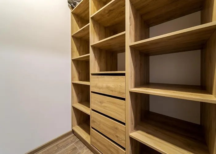 Inshiapartments On Pid Dubom Str